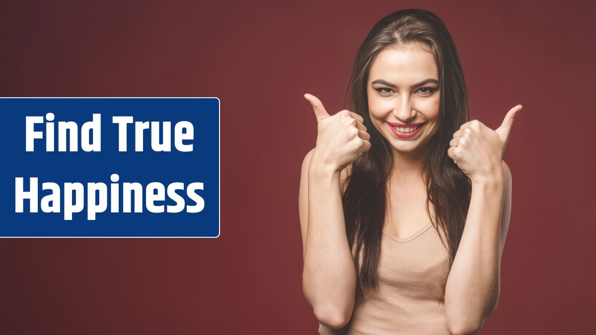 Photo of happy young woman standing isolated over red wall background. Showing copyspace pointing. Thumbs up.